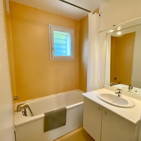בית נופש H42 Les Naiades- 2 Bedrooms For 6 People !