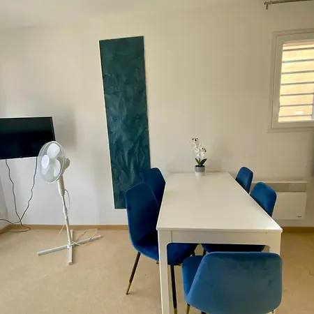 H42 Les Naiades- 2 Bedrooms For 6 People ! בית נופש